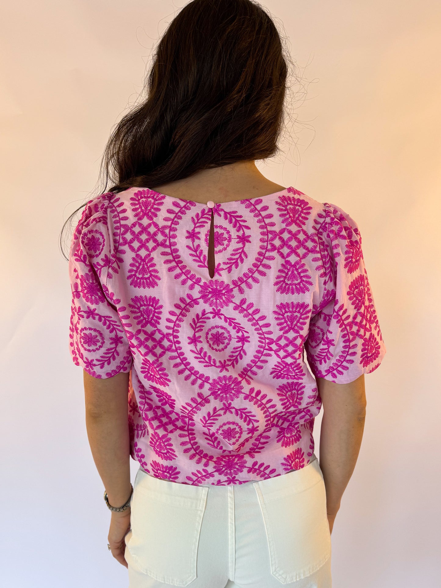 THE HADLEY SCALLOP TOP