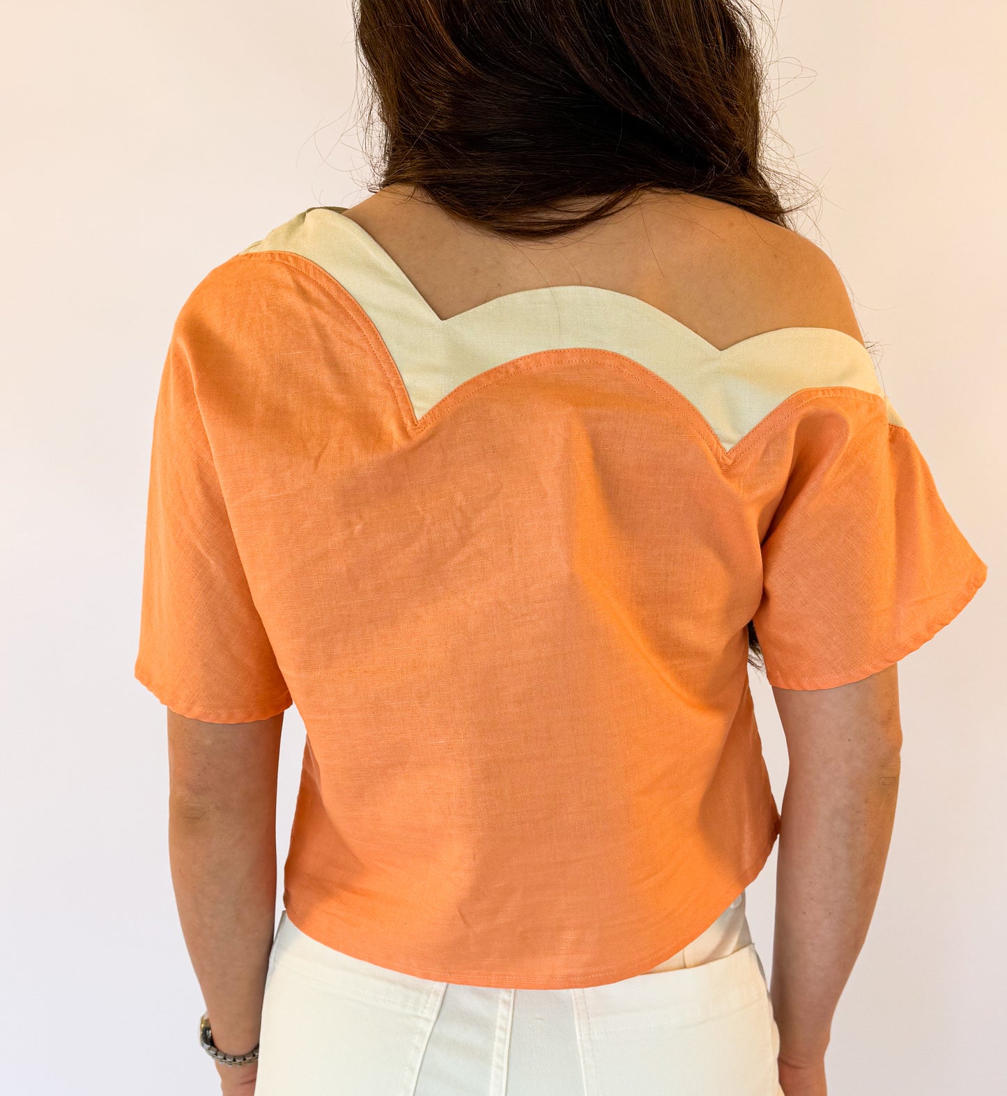 THE ADELYN SCALLOP TOP