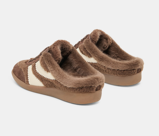MERIT SLIDE PLUSH SNEAKER