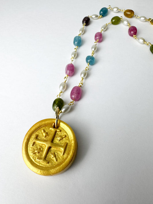 Hidden Truth- Multicolor Chain with Hannah Cross