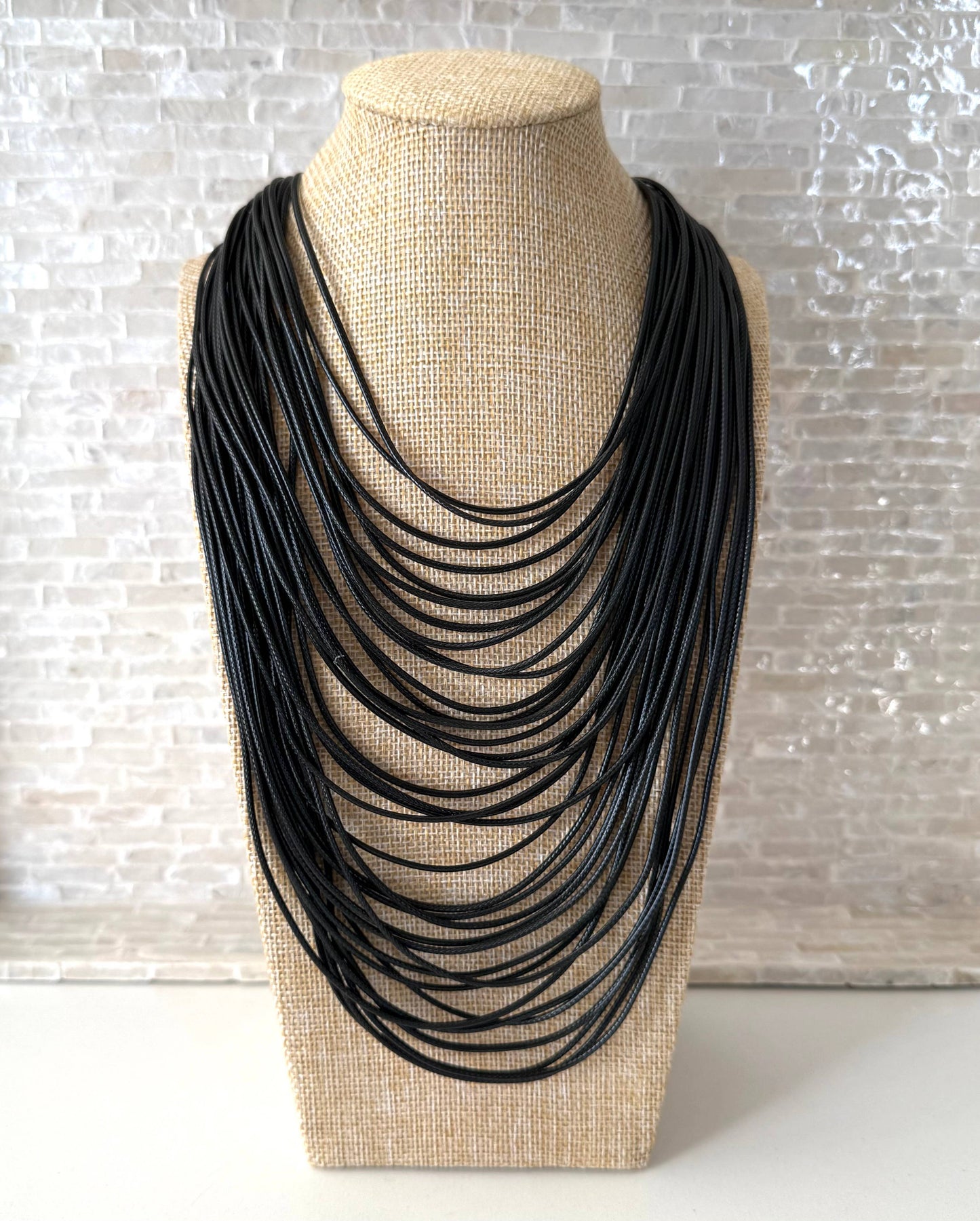 Multi Layer Magnetic Necklace Black