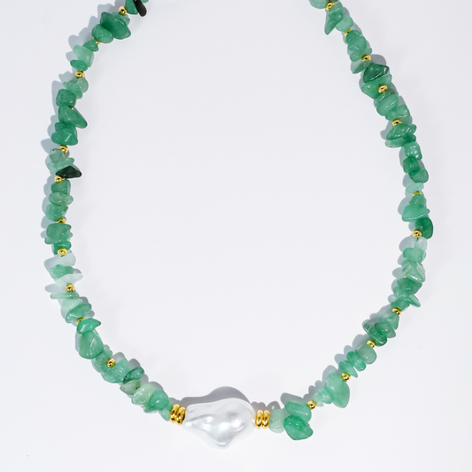 Enchanted Pearl Gemstone Necklace: Green