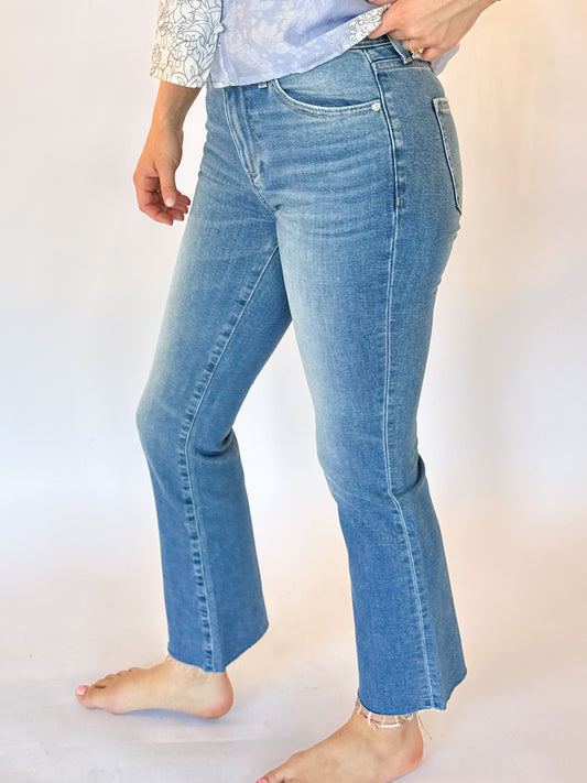 THE LENNON HIGH RISE CROP
