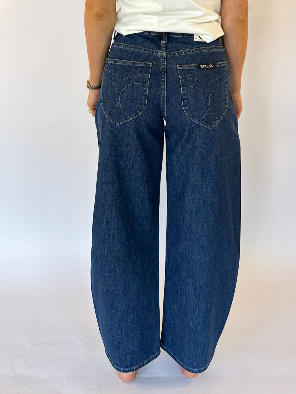 THE GIGI BARREL JEAN