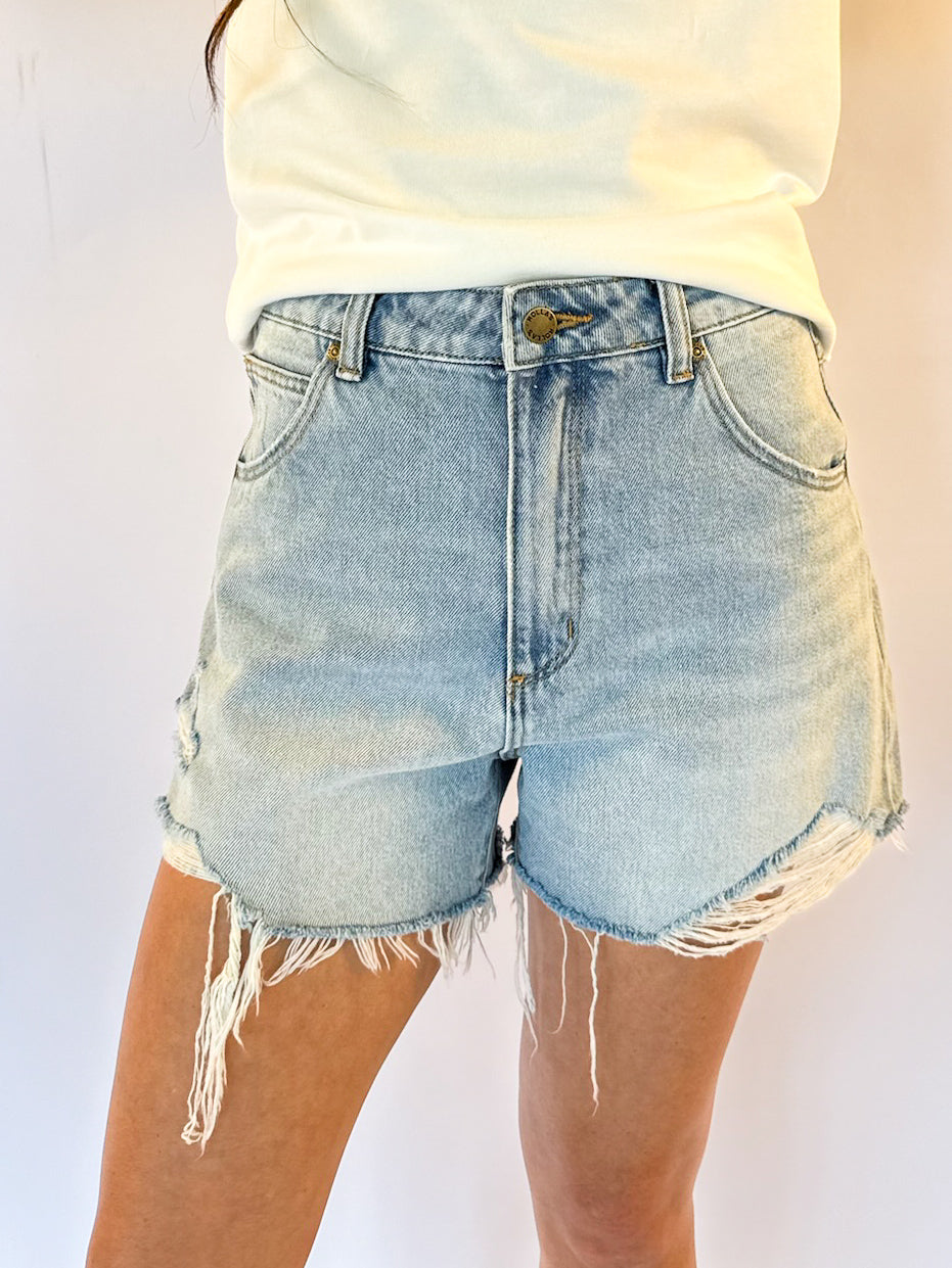 THE MIRAGE SHORT