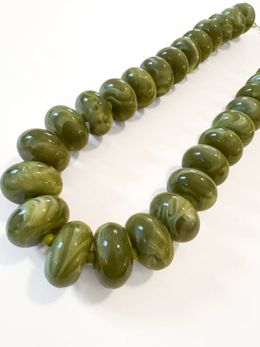 Green Chunky Beaded Necklace